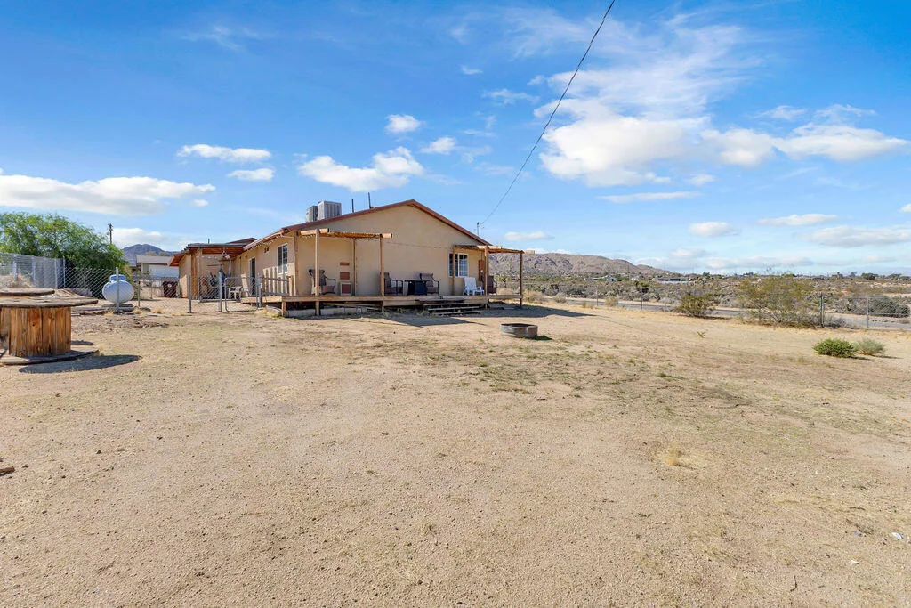 Photo of 61714 Alta Mesa Drive