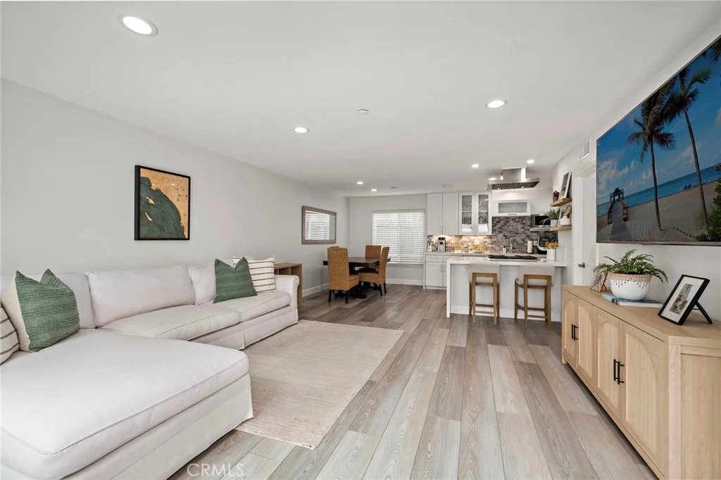 Photo of Unit 2 at 228 W Canada