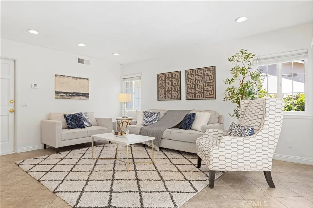 Photo of 900 Fall Creek Court
