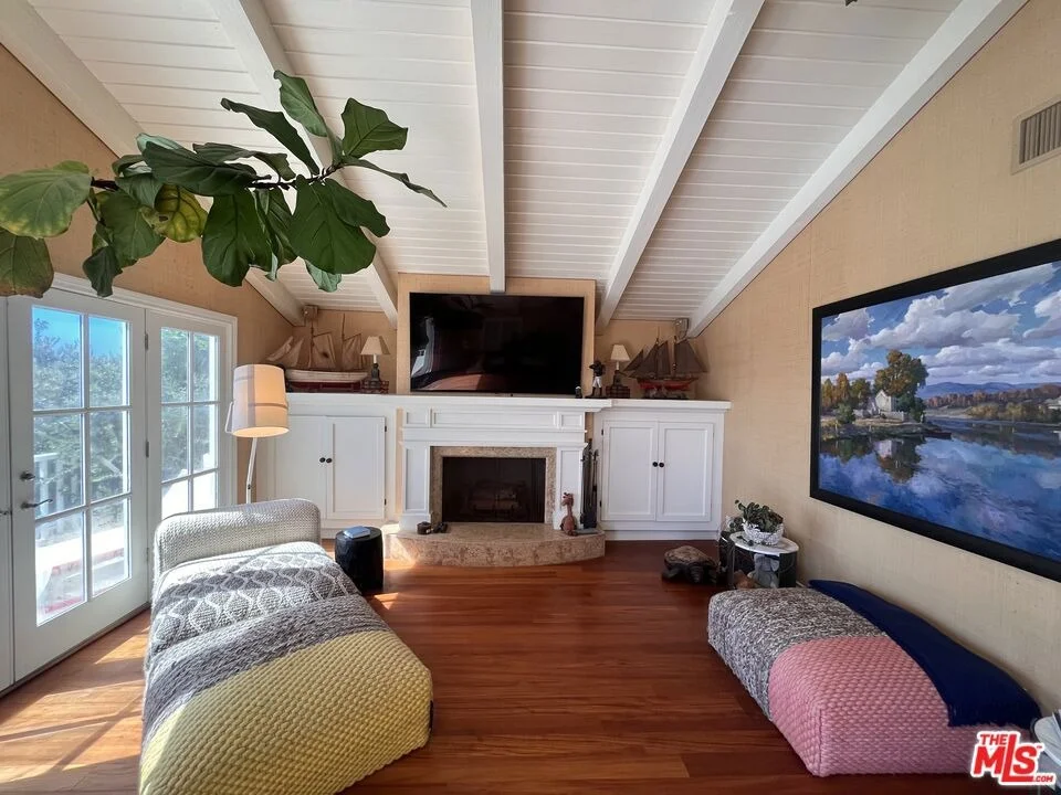 Photo of 31740 Broad Beach Road