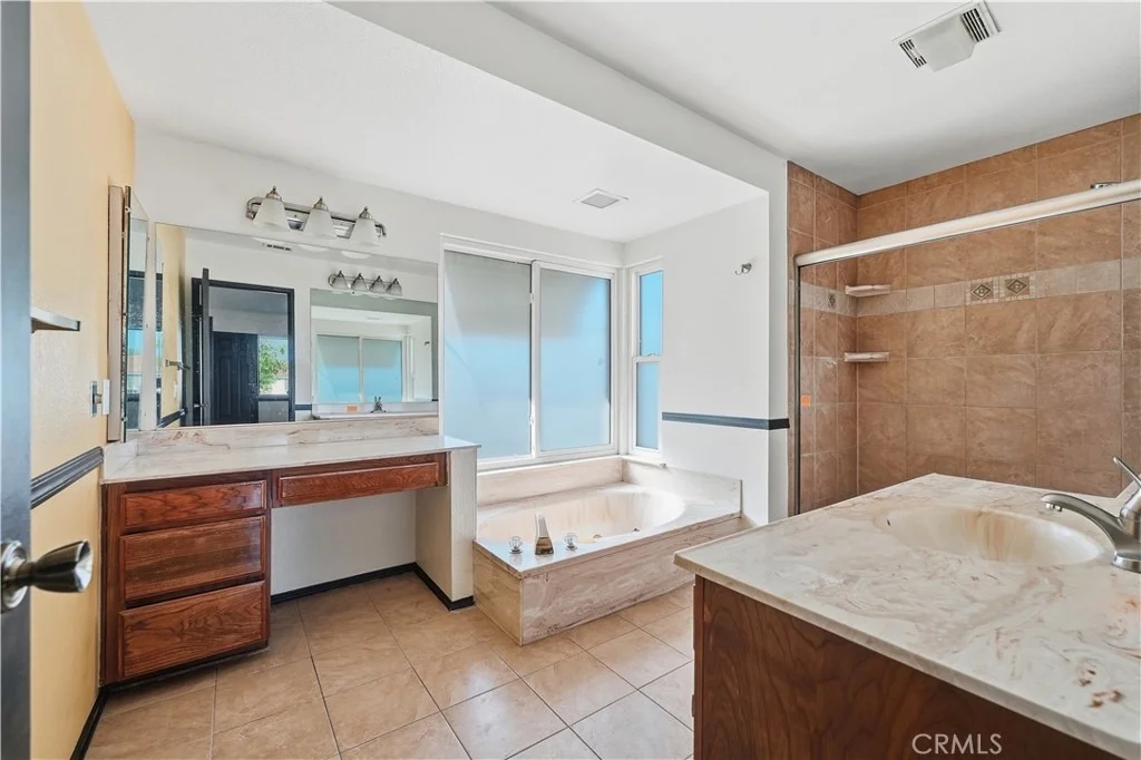 Photo of 42911 Lemonwood
