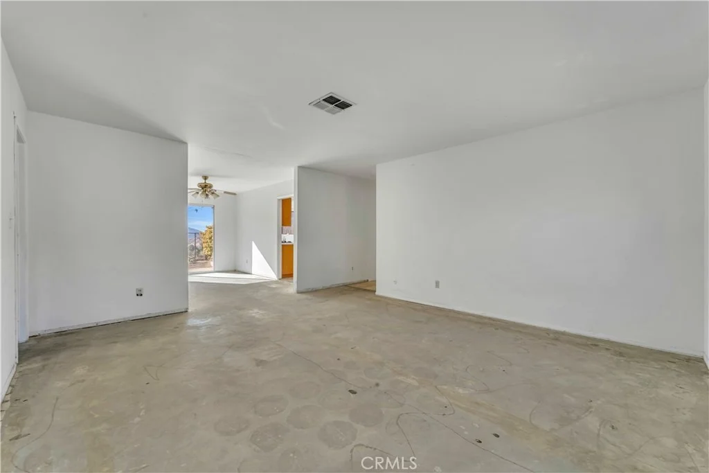 Photo of 31427 Indian Oak Rd