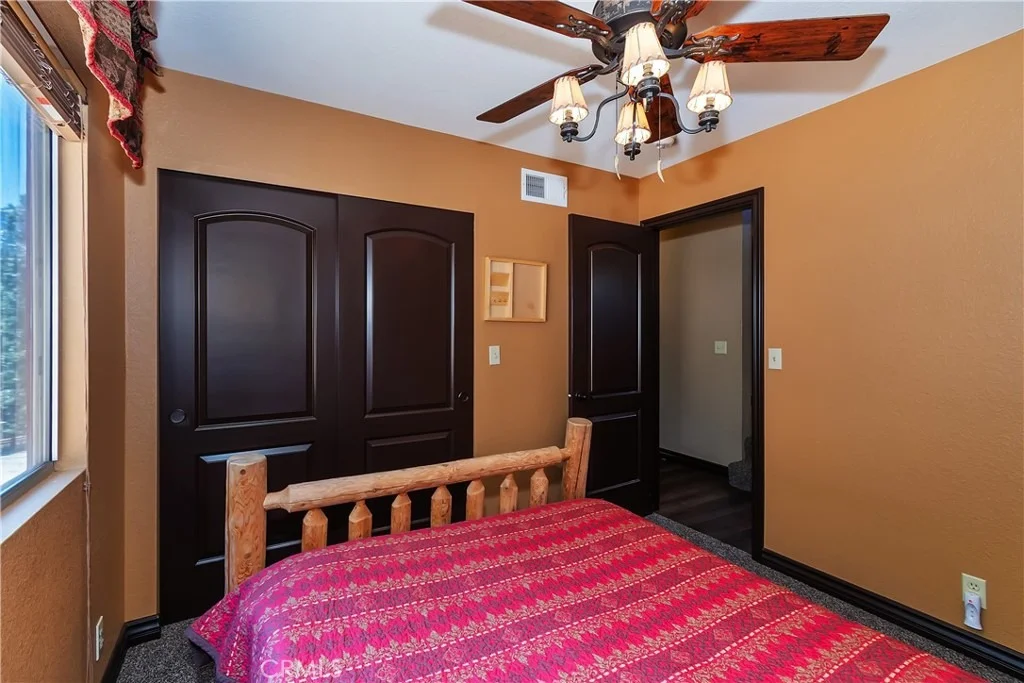 Photo of 43850 Yosemite Drive