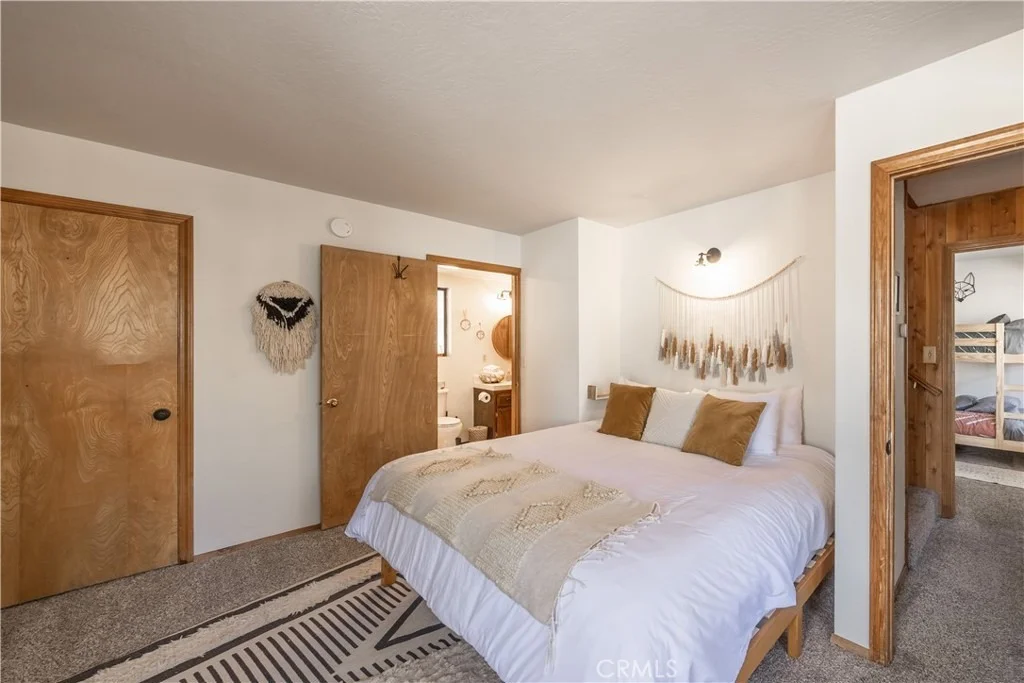 Photo of 42672 Juniper Drive