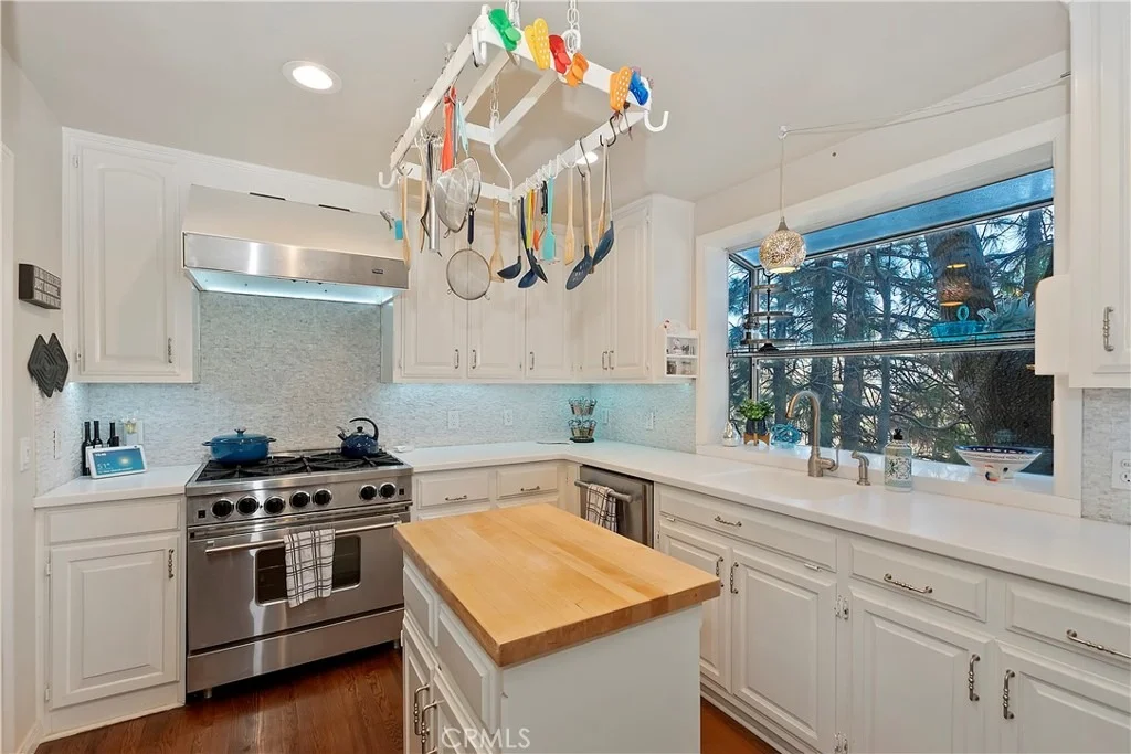Photo of 27832 St Bernard