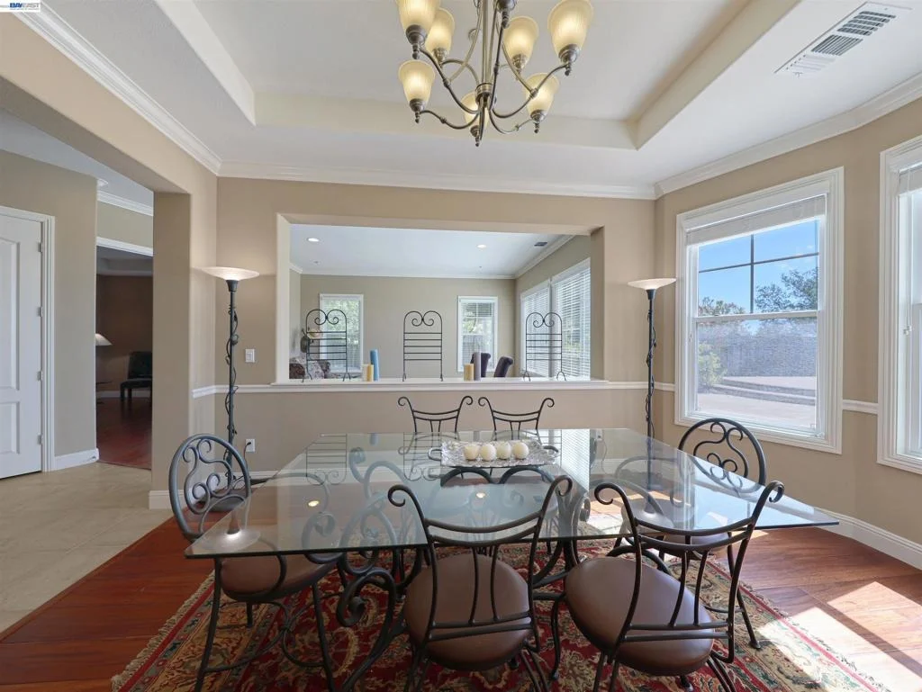 Photo of 131 Arundel Dr