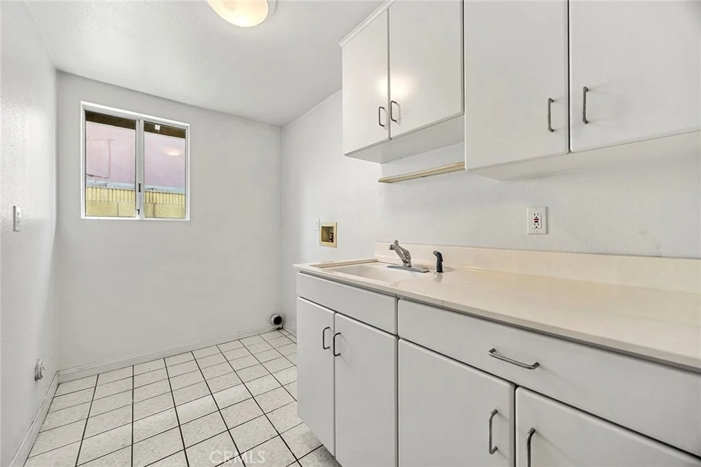 Photo of 5812 Crestview
