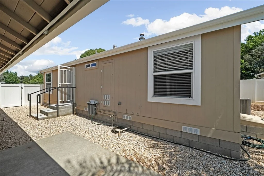 Photo of 3540 Nelson