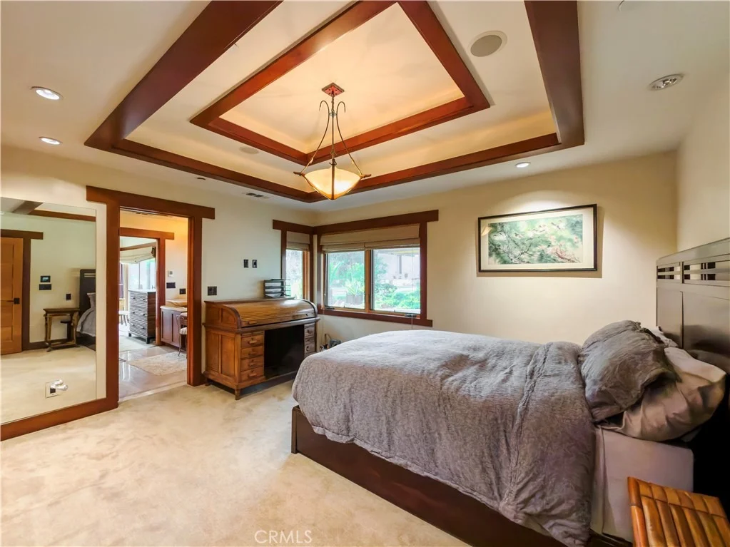 Photo of 865 W Foothill
