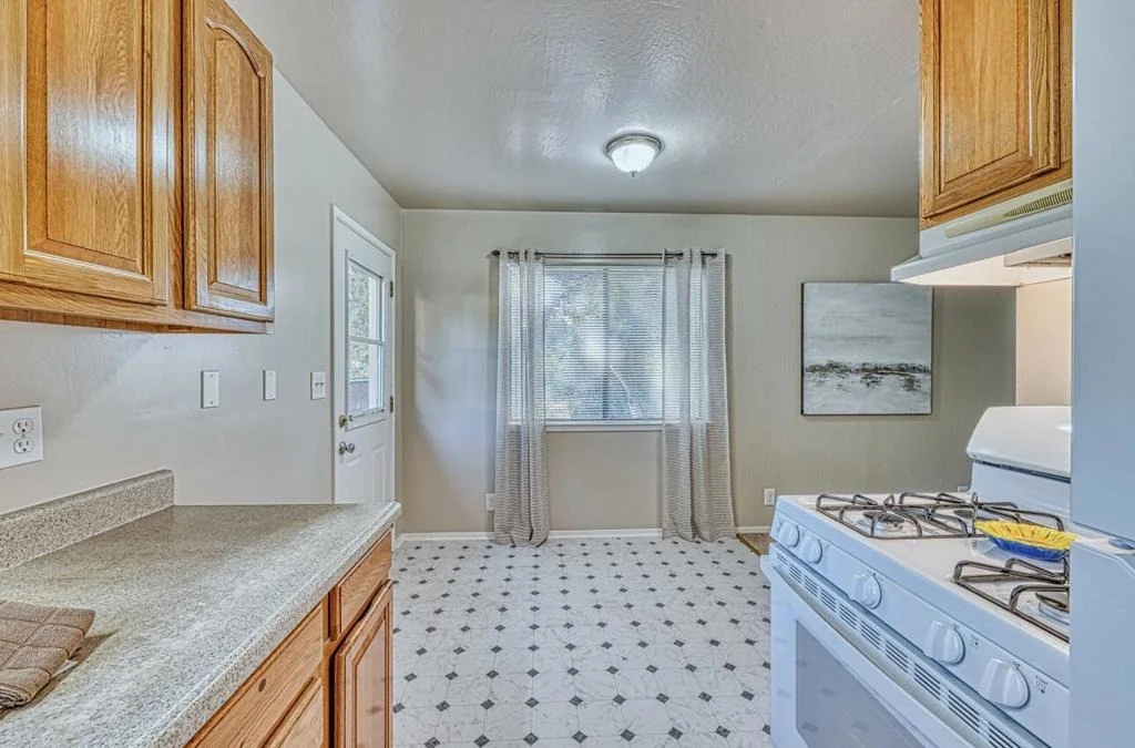 Photo of 7695 Pine Tree Way