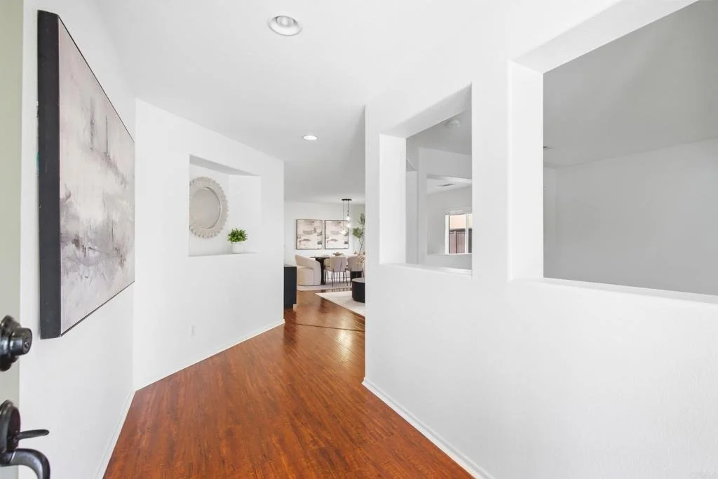 Photo of 1009 Longfellow Court
