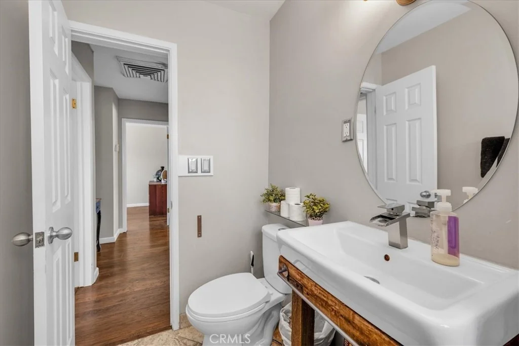 Photo of 61537 Valley View Drive