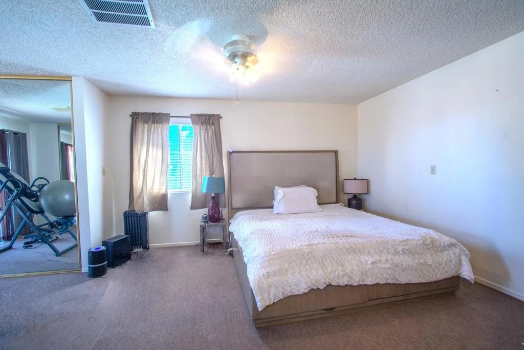 Photo of 71817 Samarkand Drive