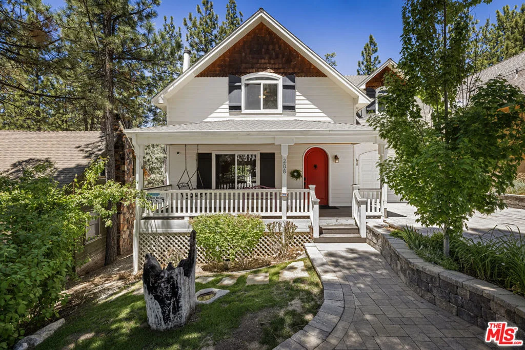 Photo of 208 Knoll Road