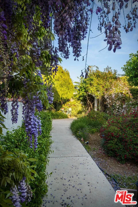 Photo of 1516 Monarch Drive