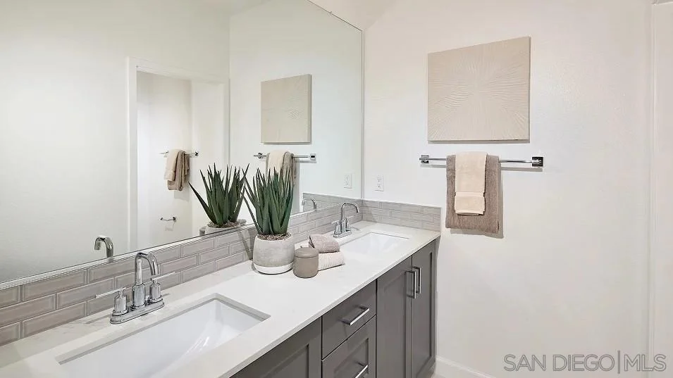 Photo of 5567 Dora Way