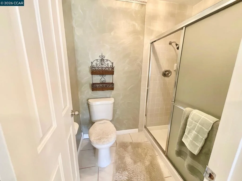 Photo of 403 Gerald Court