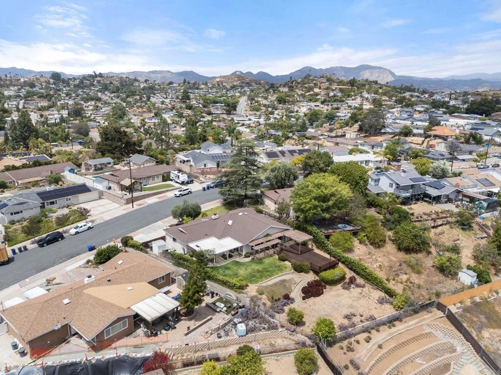 Photo of 1573 Villa Crest Drive