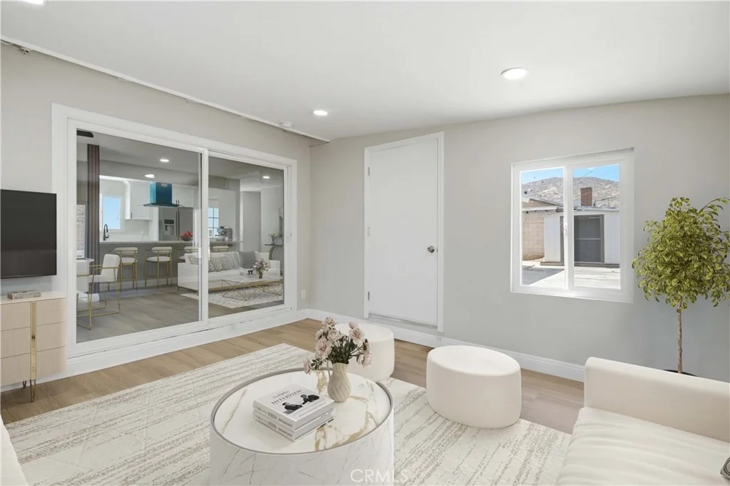 Photo of 5945 Paramount Drive