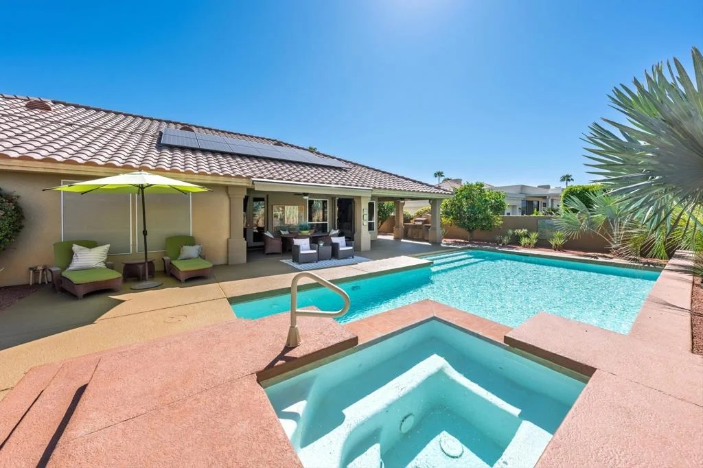 Photo of 41775 Harrison Drive