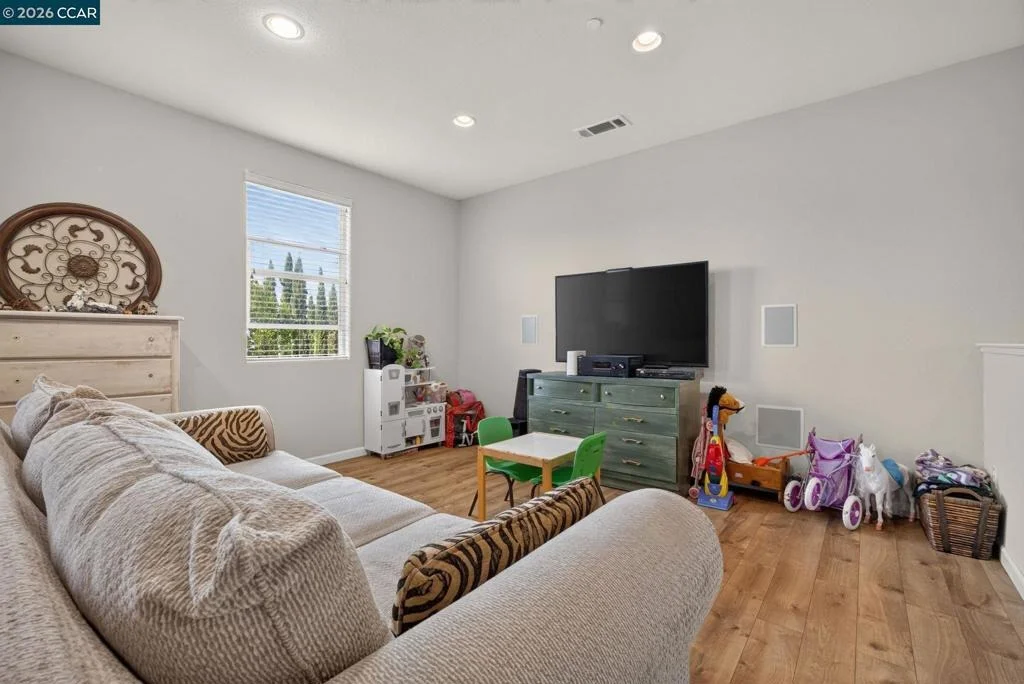 Photo of 328 Silver Bell Way