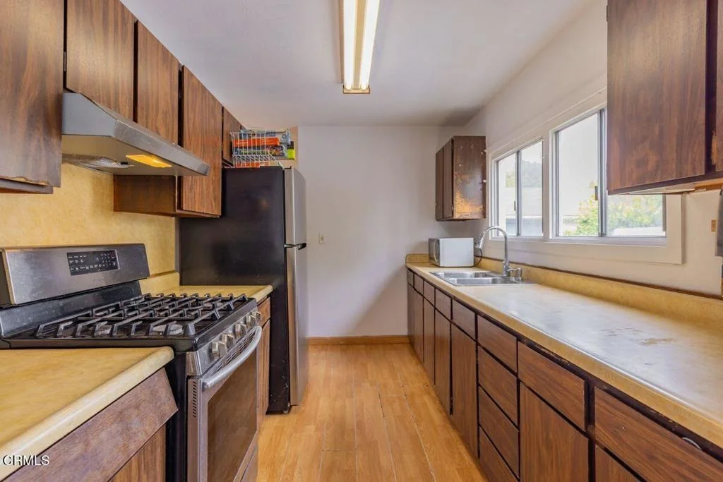 Photo of 718 Cook Avenue