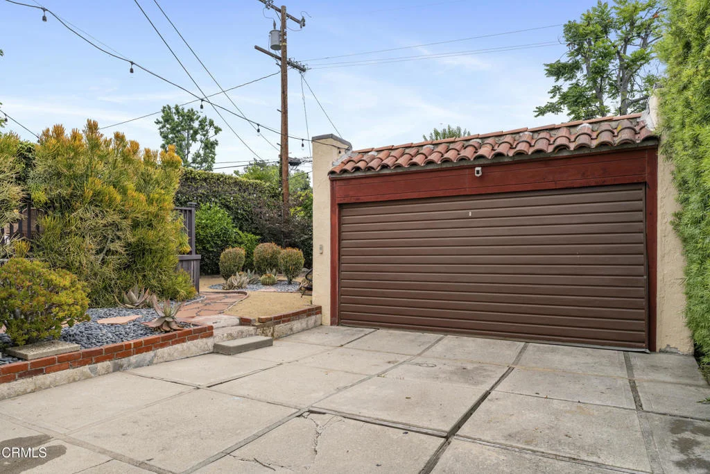 Photo of 4812 La Canada Boulevard