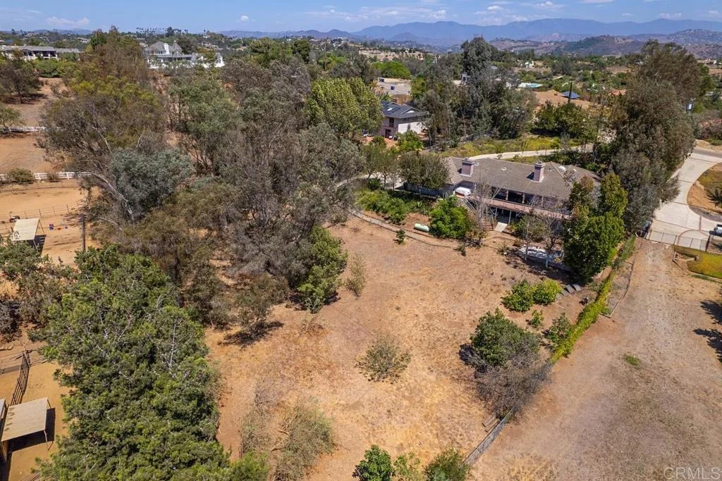 Photo of 3911 Alta Vista Drive