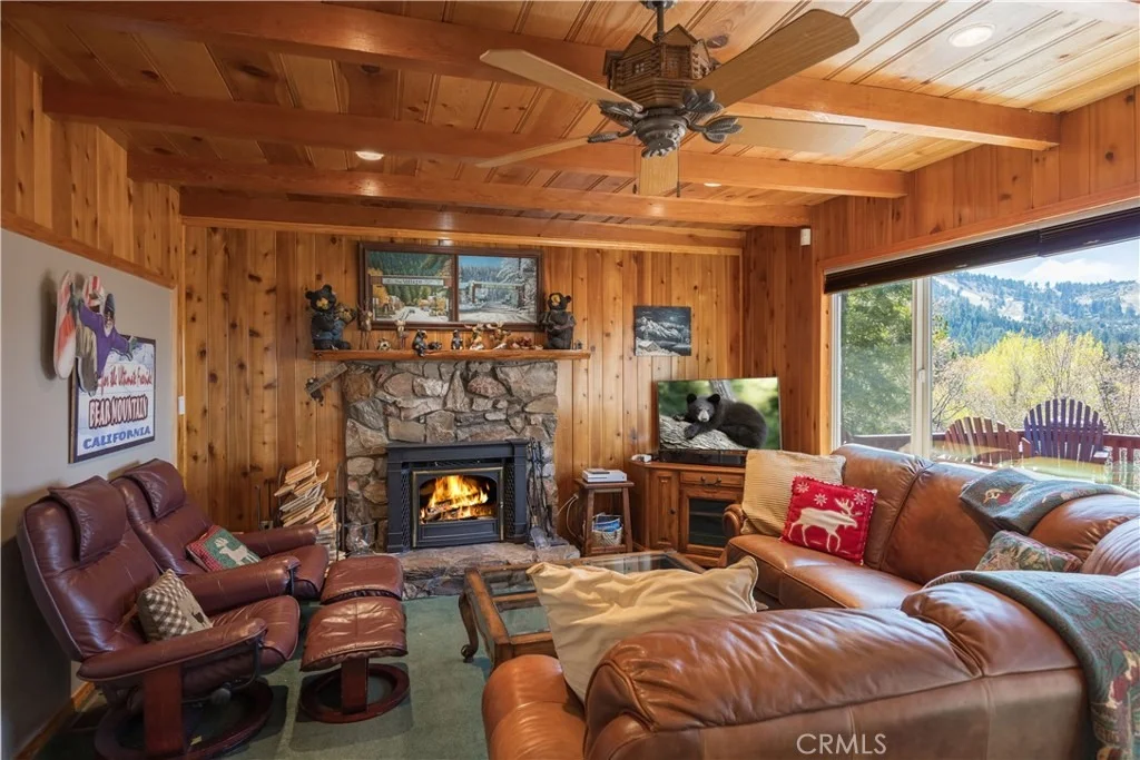 Photo of 43656 Ridge Crest
