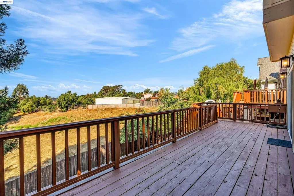 Photo of 23661 Glenbrook Lane
