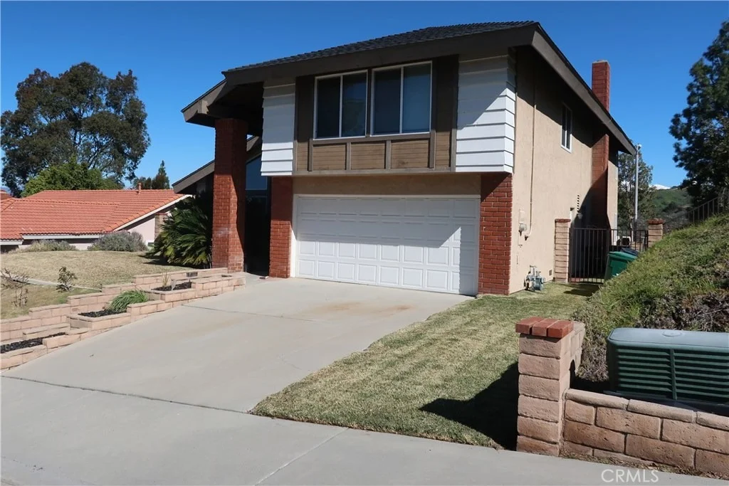 Photo of 23649 Country View Drive