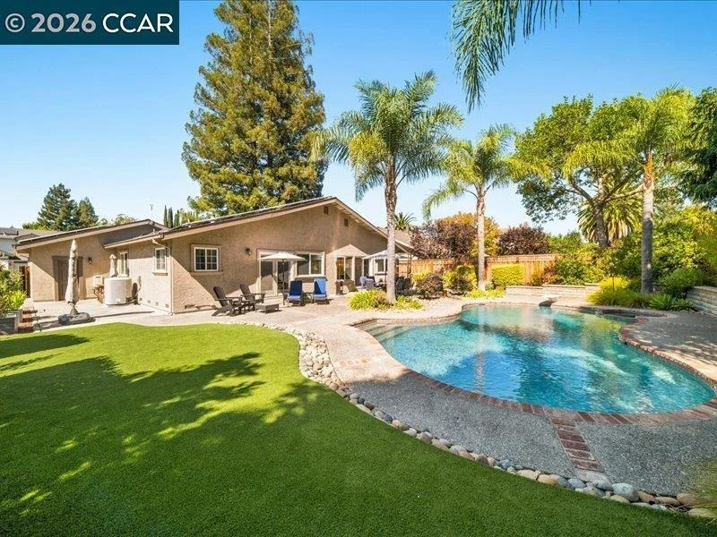 Photo of 12252 Toluca Dr