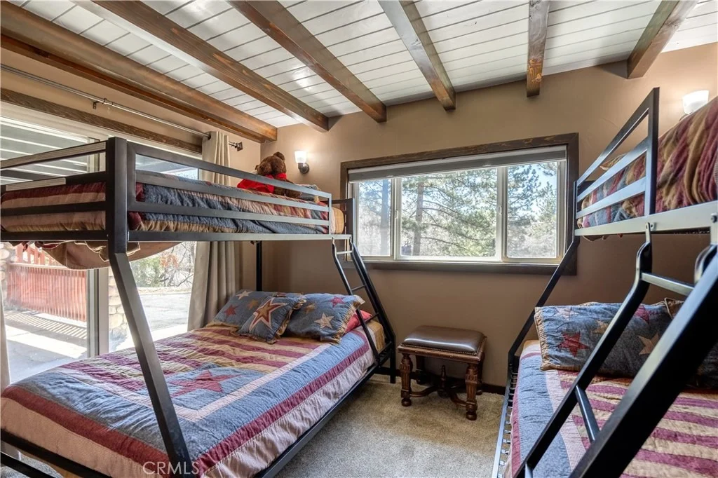 Photo of 43656 Ridge Crest