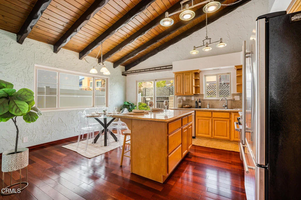 Photo of 5451 Reef Way