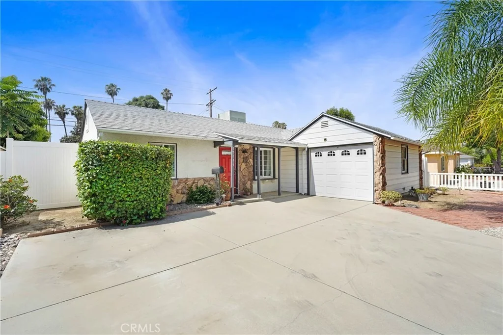 Photo of 17516 Cantlay