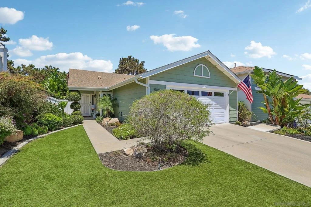 Photo of 960 Concord Ct.