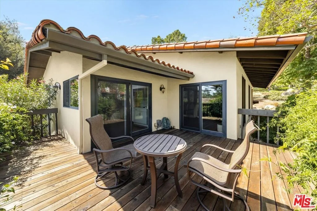 Photo of 115 Coronada Circle