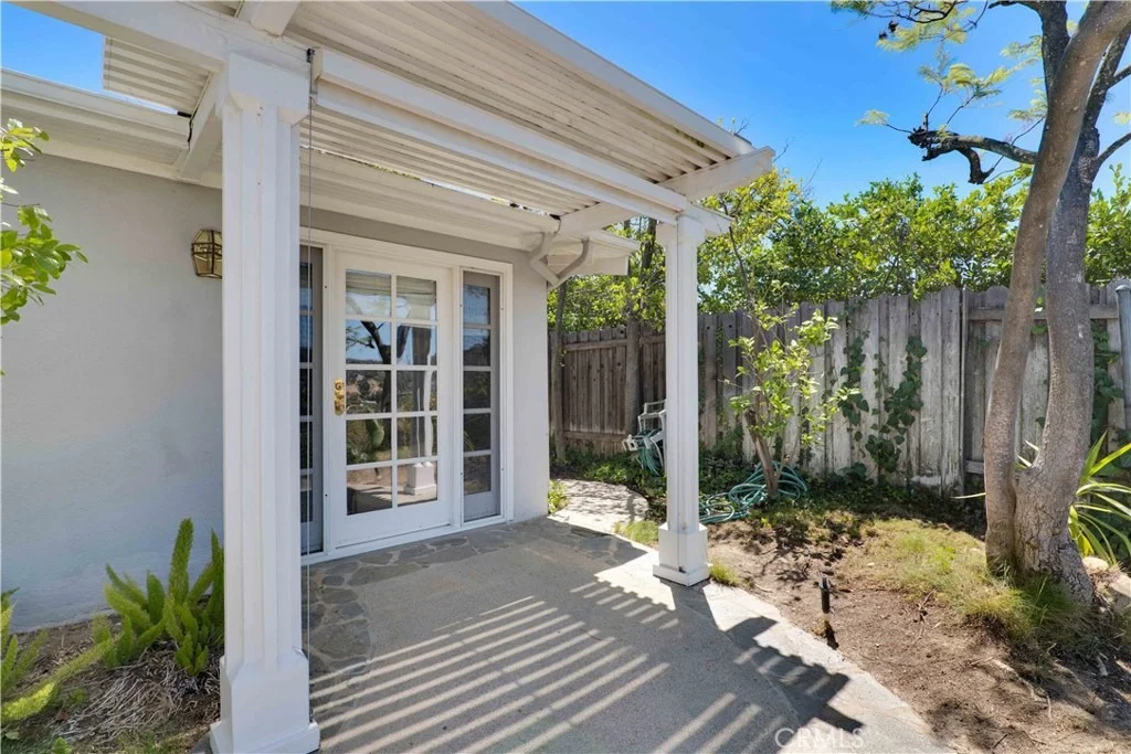 Photo of 3831 Cody Road