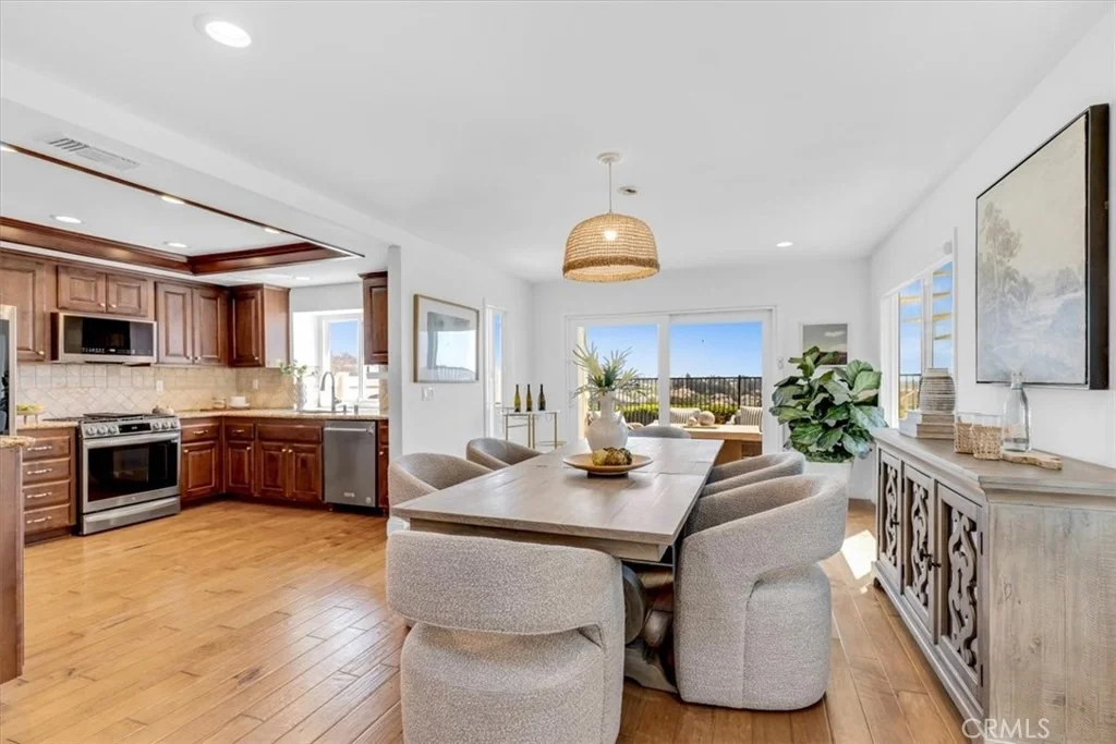Photo of 20 Hyannis
