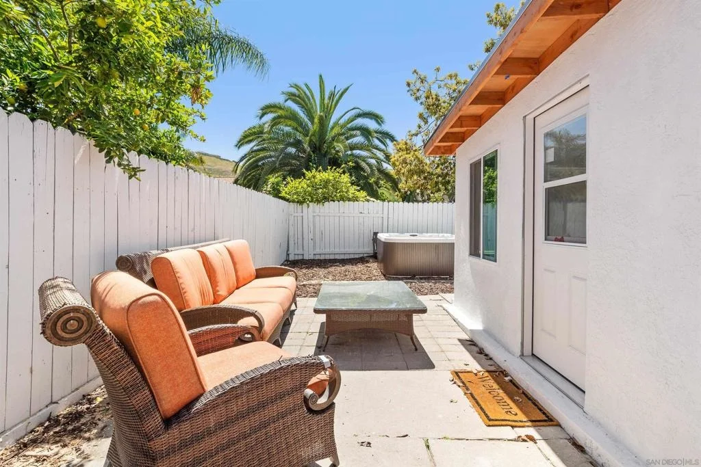 Photo of 3245 Carolyn Dr