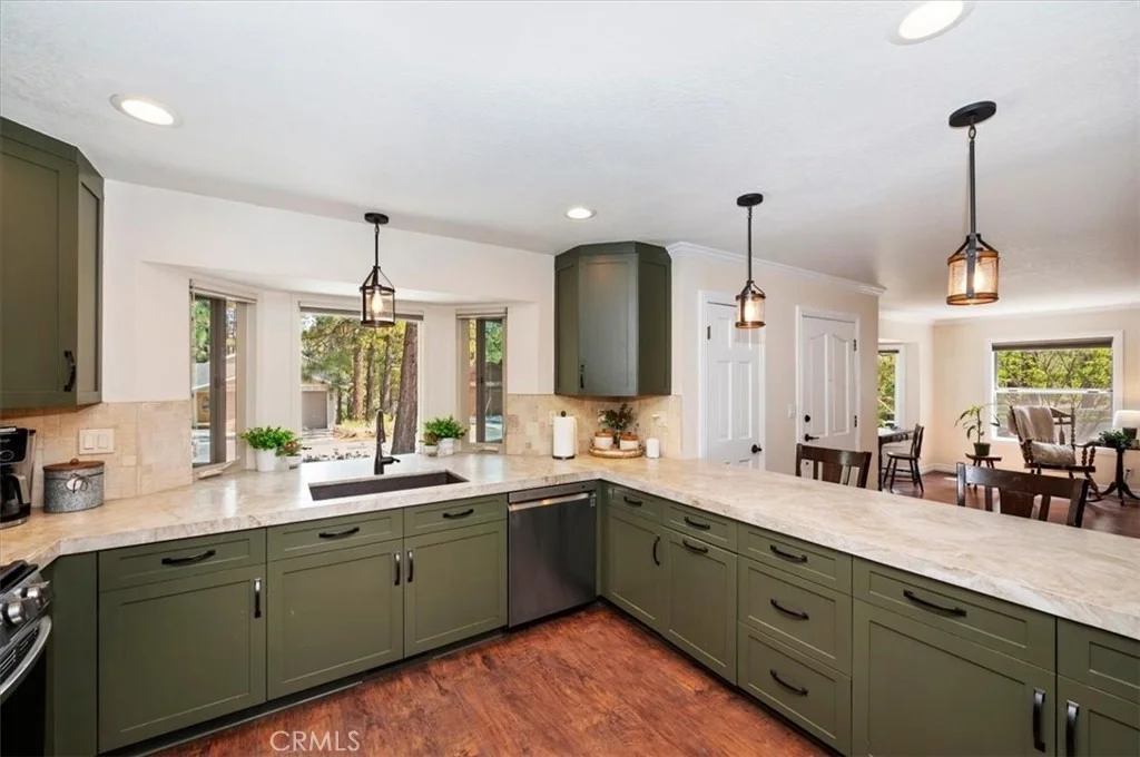 Photo of 41725 Mockingbird
