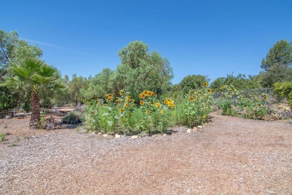Photo of 5741 Rainbow Heights Road