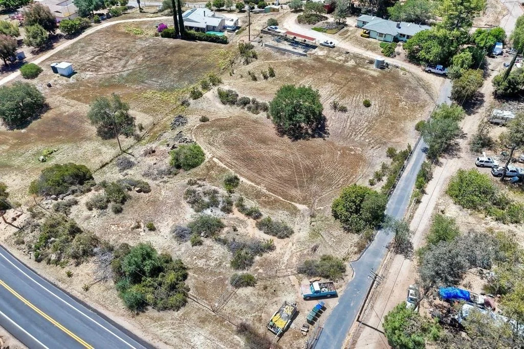 Photo of 15525 Lyons Valley