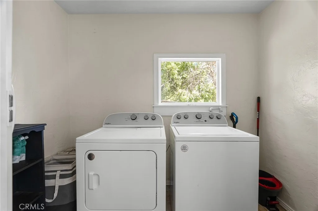Photo of 15 Oak Park Way