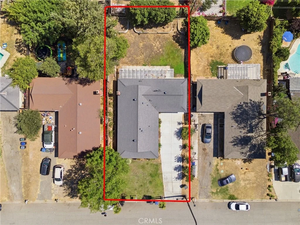 Photo of 222 Green Oaks