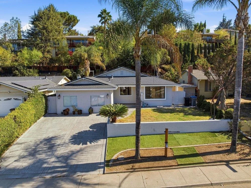Photo of 758 Candlestick Way