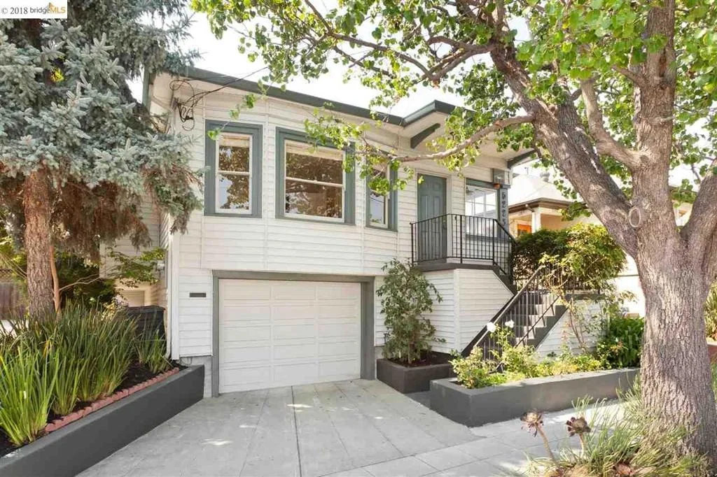 Photo of 5223 Boyd Ave