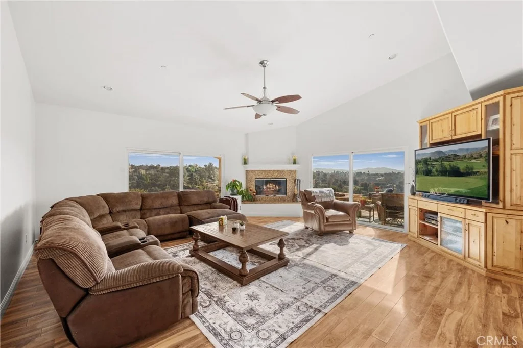 Photo of 2240 Aqua Hill Road