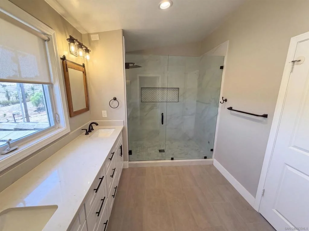 Photo of 1596 Aldorado