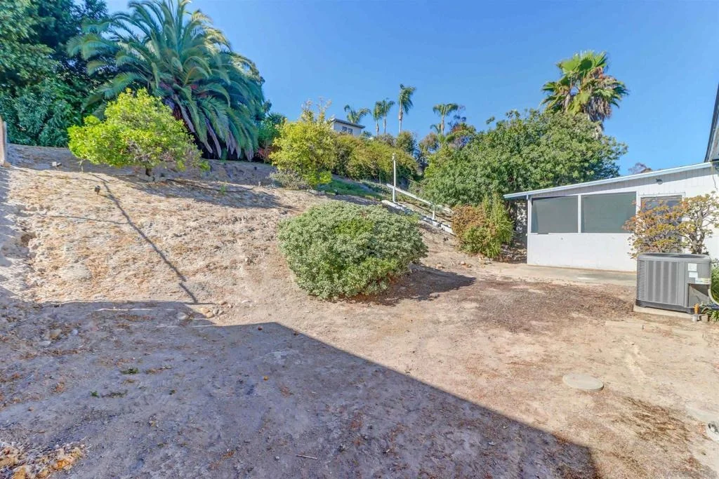 Photo of 2552 Littleton Road